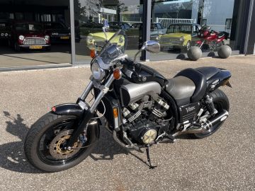Yamaha Muscle Bike VMX 1200 V-Max | Doma Racing Exhaust |